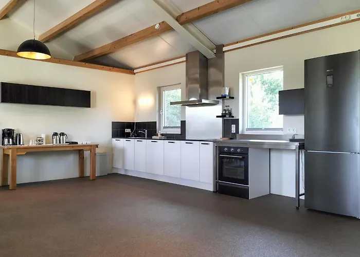 3 Bedroom Lovely In بيت للعطل *