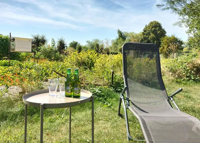 بيت للعطل 3 Bedroom Lovely In