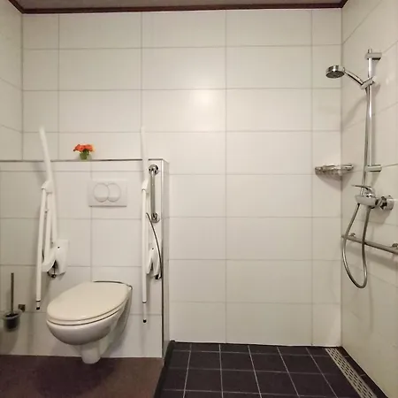 3 Bedroom Lovely In *